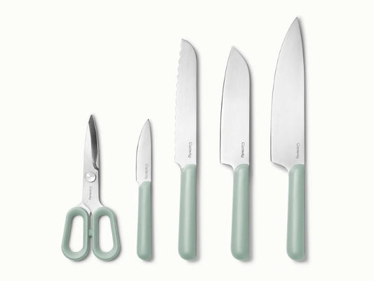 Knife & Utensil Set - Only-the-essentials 14-piece knife & utensil set. - US 5490